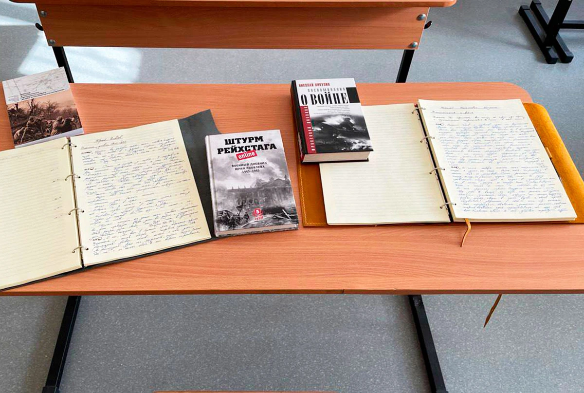 Фотография к материалу «ПОМНИМ. ГОРДИМСЯ. ЧТИМ. Пациенты стационарных отделений Центра им. Г.Е. Сухаревой принимают участие в мероприятиях в память участников Великой Отечетственной войны»